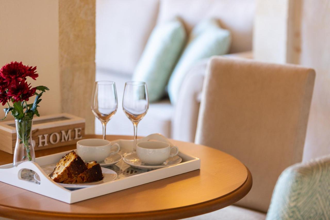 העיירה רתימנו Phaedra Suites (Adults Only) מראה חיצוני תמונה