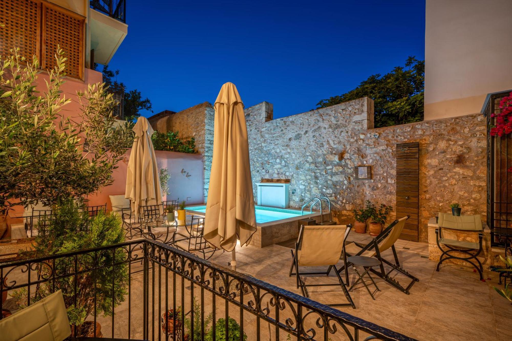 העיירה רתימנו Phaedra Suites (Adults Only) מראה חיצוני תמונה