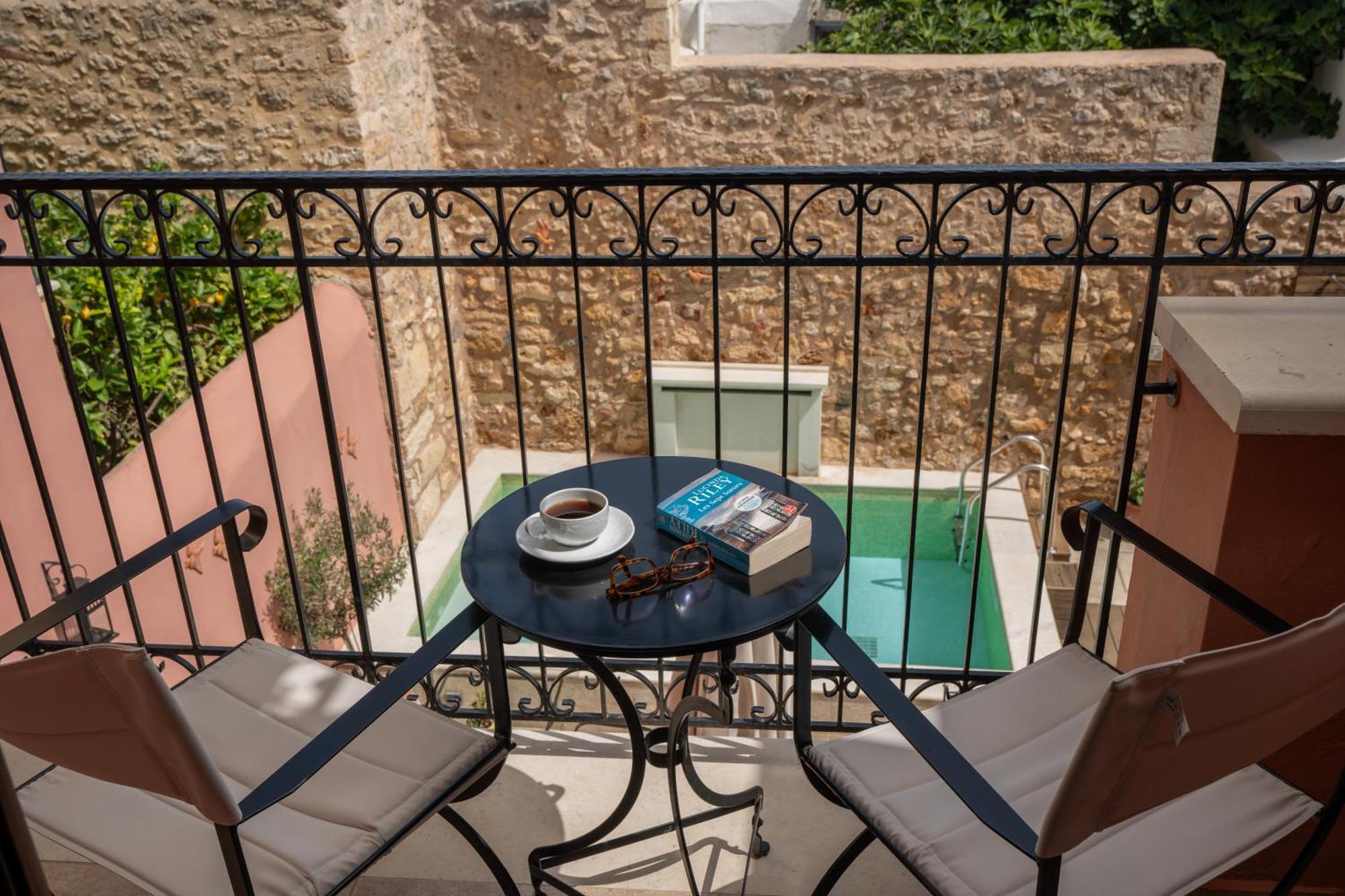 העיירה רתימנו Phaedra Suites (Adults Only) מראה חיצוני תמונה